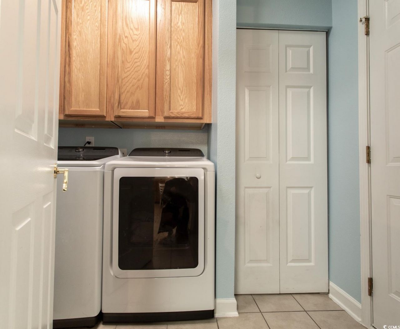 367 Vermillion Dr. Photo 7