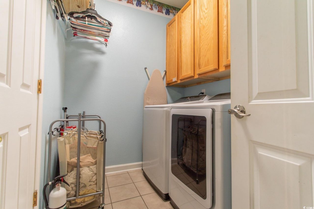 367 Vermillion Dr. Photo 8