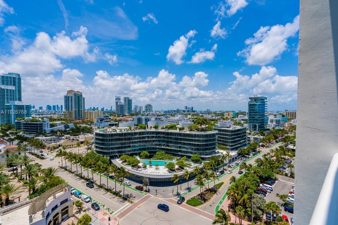 50 S Pointe Dr, Unit 1506, Miami Beach, FL 33139 Photo