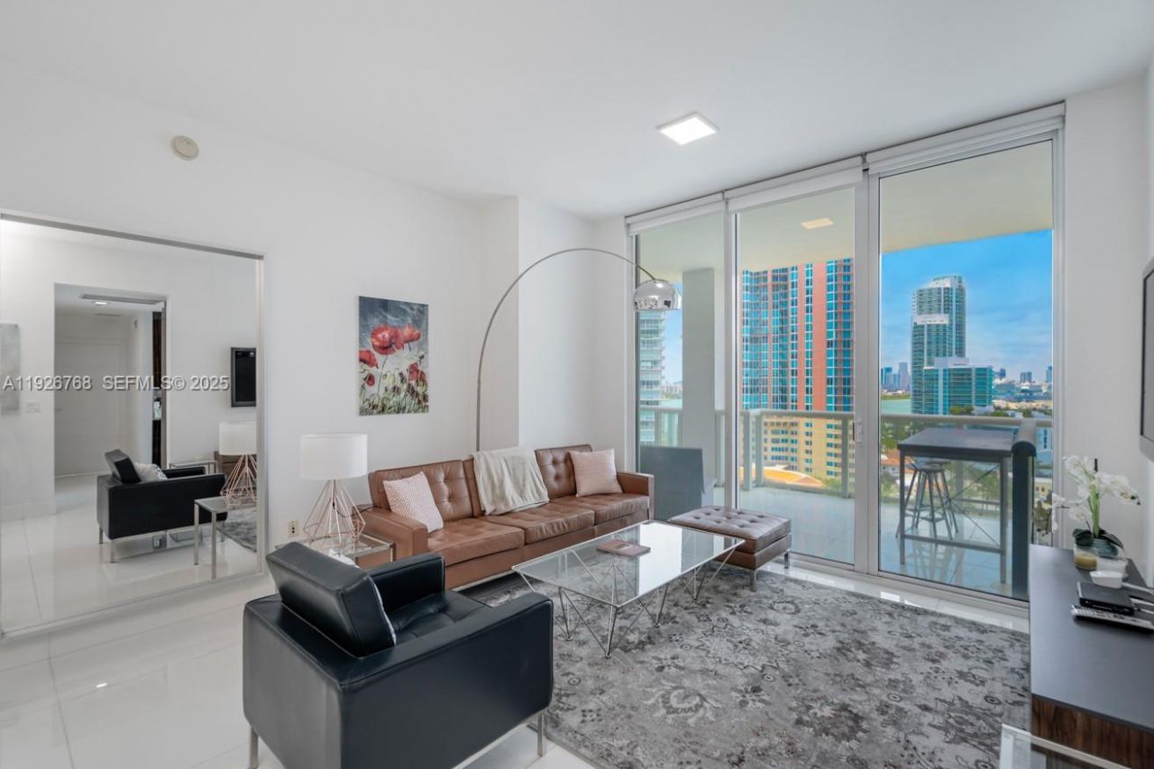 50 S Pointe Dr, Unit 1506, Miami Beach, FL 33139 Photo