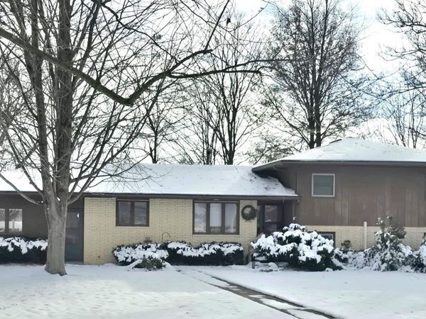 406 E Lafayette Avenue, Keota, IA 52248