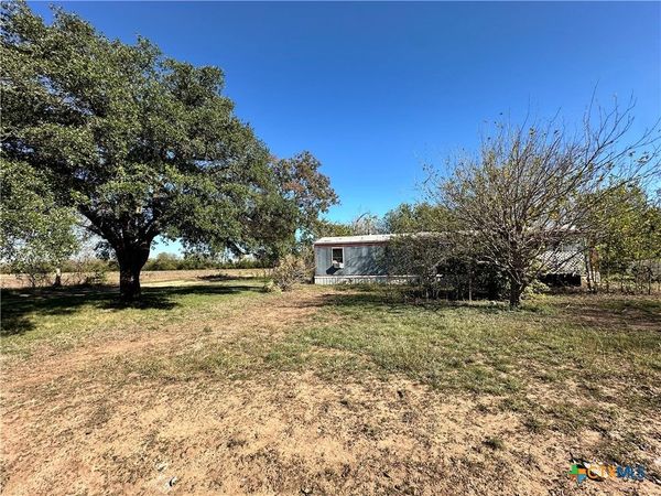 2577 Villa Vista, Unit 24, Seguin, TX 78155