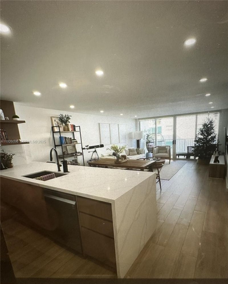 5838 Collins Ave, Unit 11D, Miami Beach, FL 33140 Photo