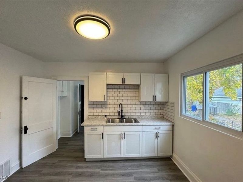 3732 E 144th Street, Cleveland, OH 44120 Photo 17