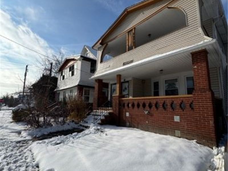 3732 E 144th Street, Cleveland, OH 44120 Photo 2