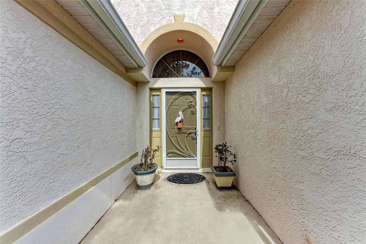 5513 83rd Terrace E, Sarasota, FL 34243 Photo