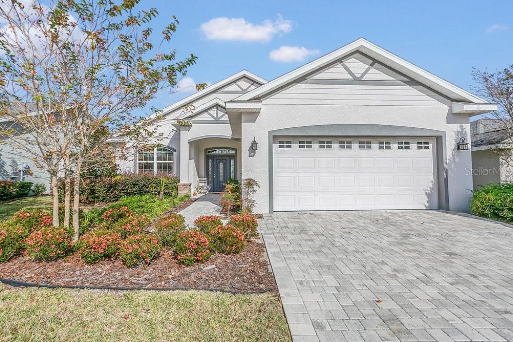 5008 NE 125th Loop, Oxford, FL 34484 Main Photo