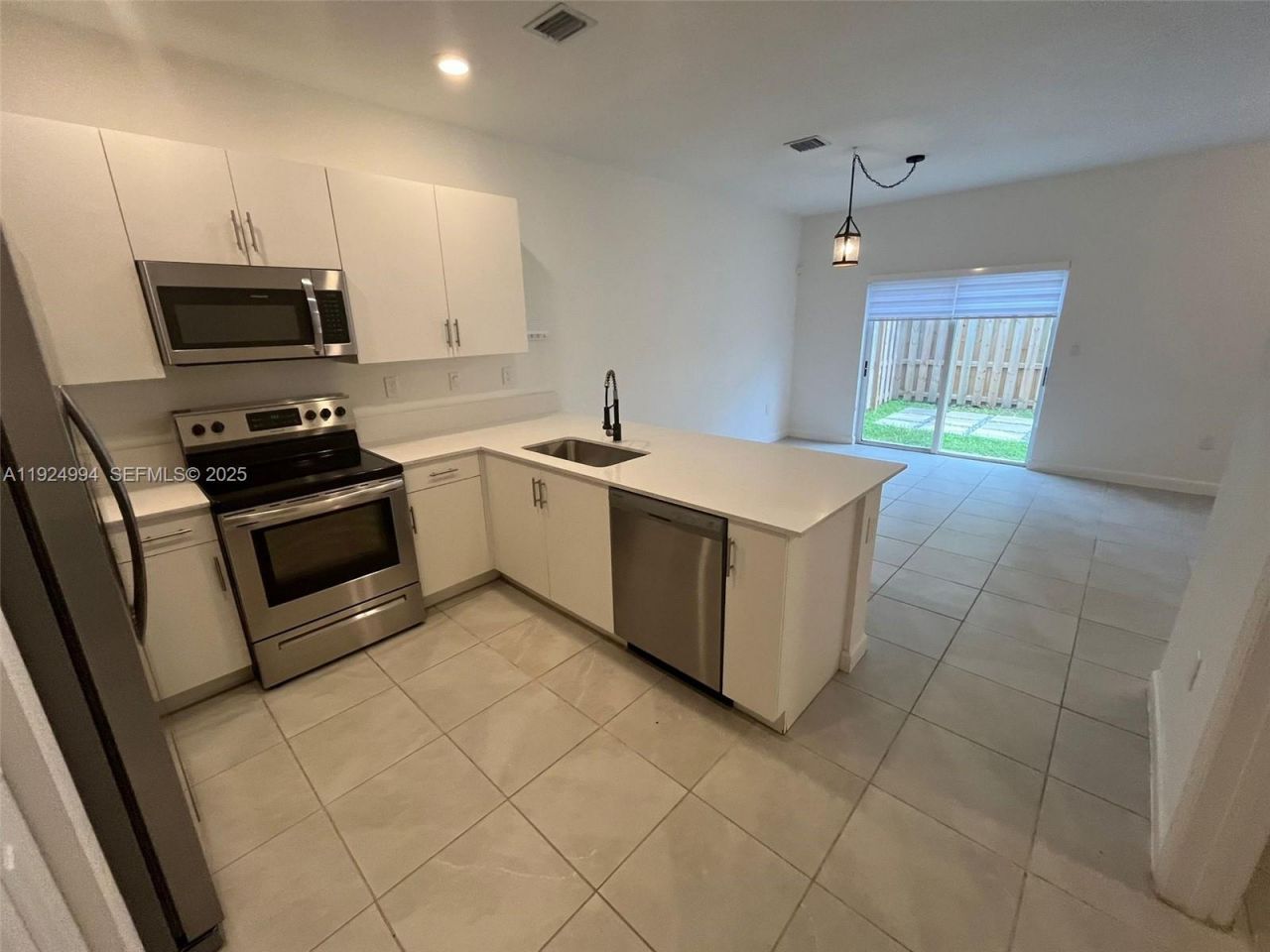 2602 SE 11th St, Homestead, FL 33035 Photo