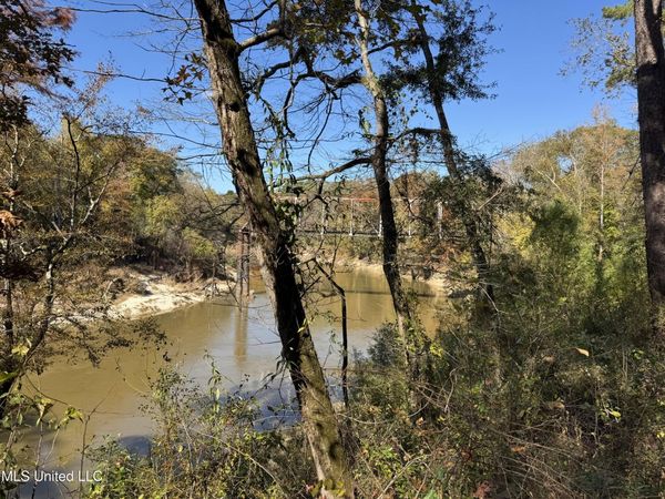 Rosemary Road, Florence, MS 39073