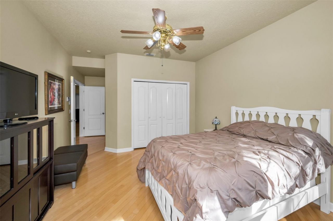 9865 Sago Point Drive, Seminole, FL 33777 Photo