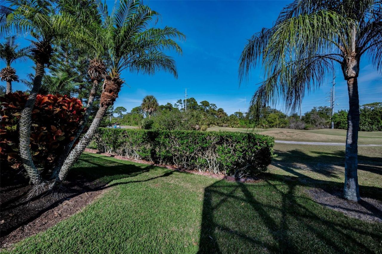9865 Sago Point Drive, Seminole, FL 33777 Photo