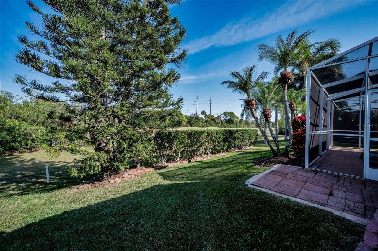 9865 Sago Point Drive, Seminole, FL 33777 Photo