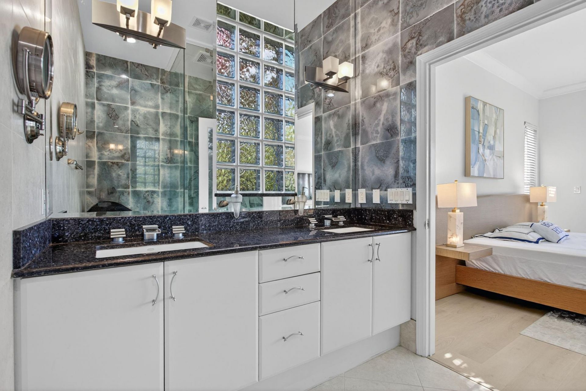 513 S Riverside Dr, Pompano Beach, FL 33062 Photo