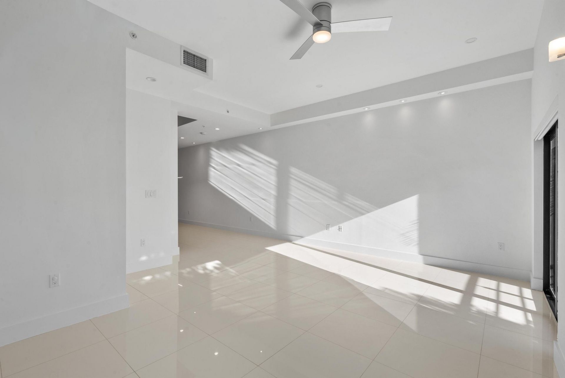 180 SE 4th Terrace, Pompano Beach, FL 33060 Photo