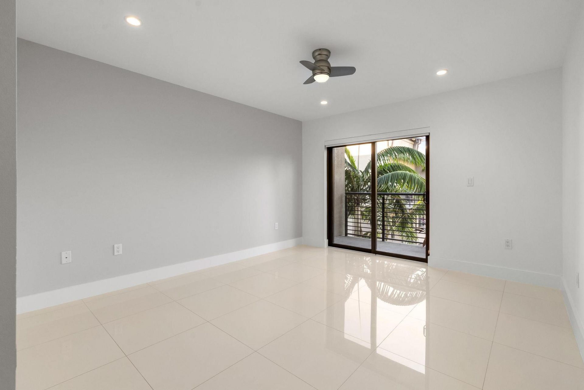 180 SE 4th Terrace, Pompano Beach, FL 33060 Photo