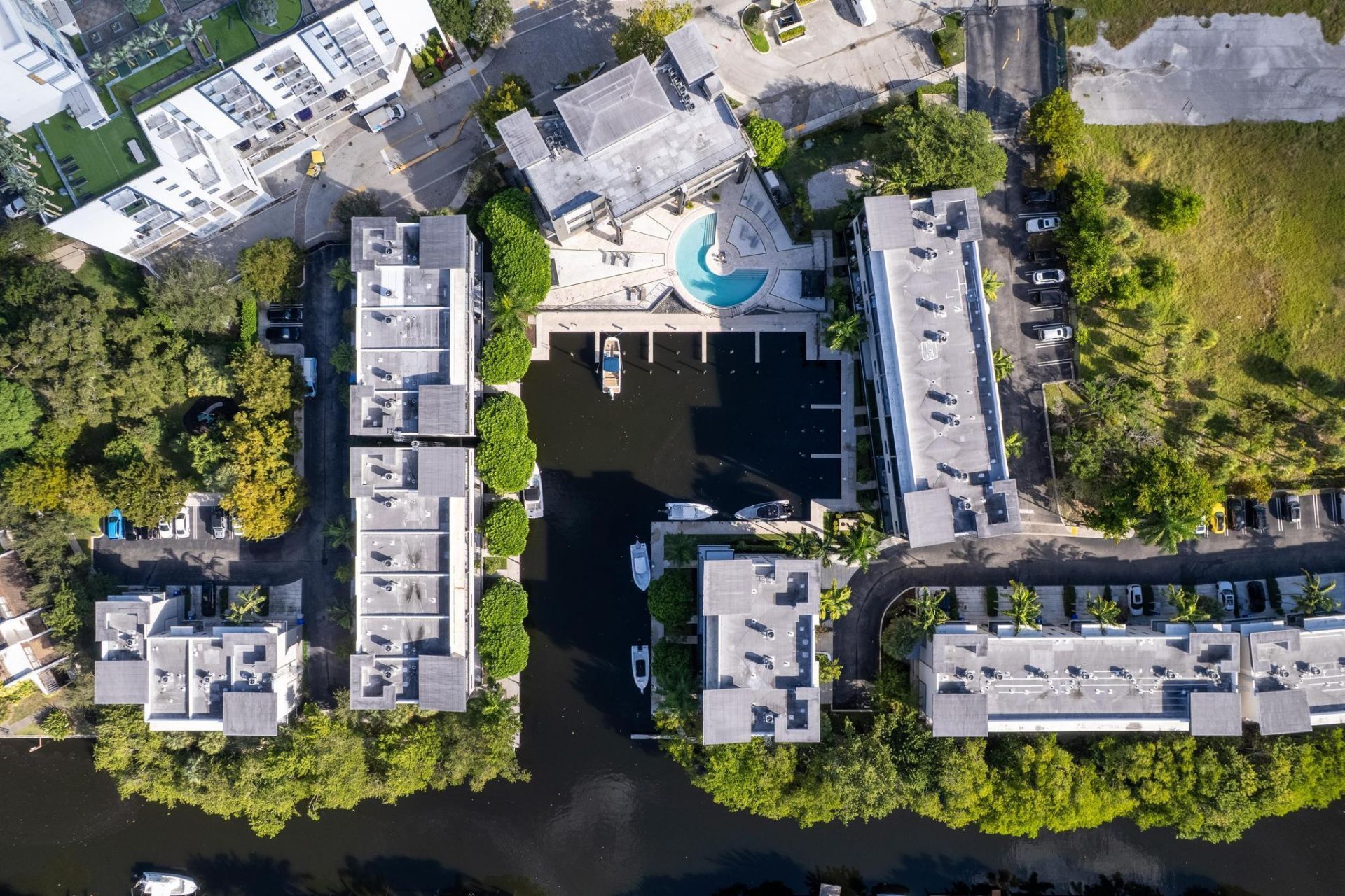 180 SE 4th Terrace, Pompano Beach, FL 33060 Photo