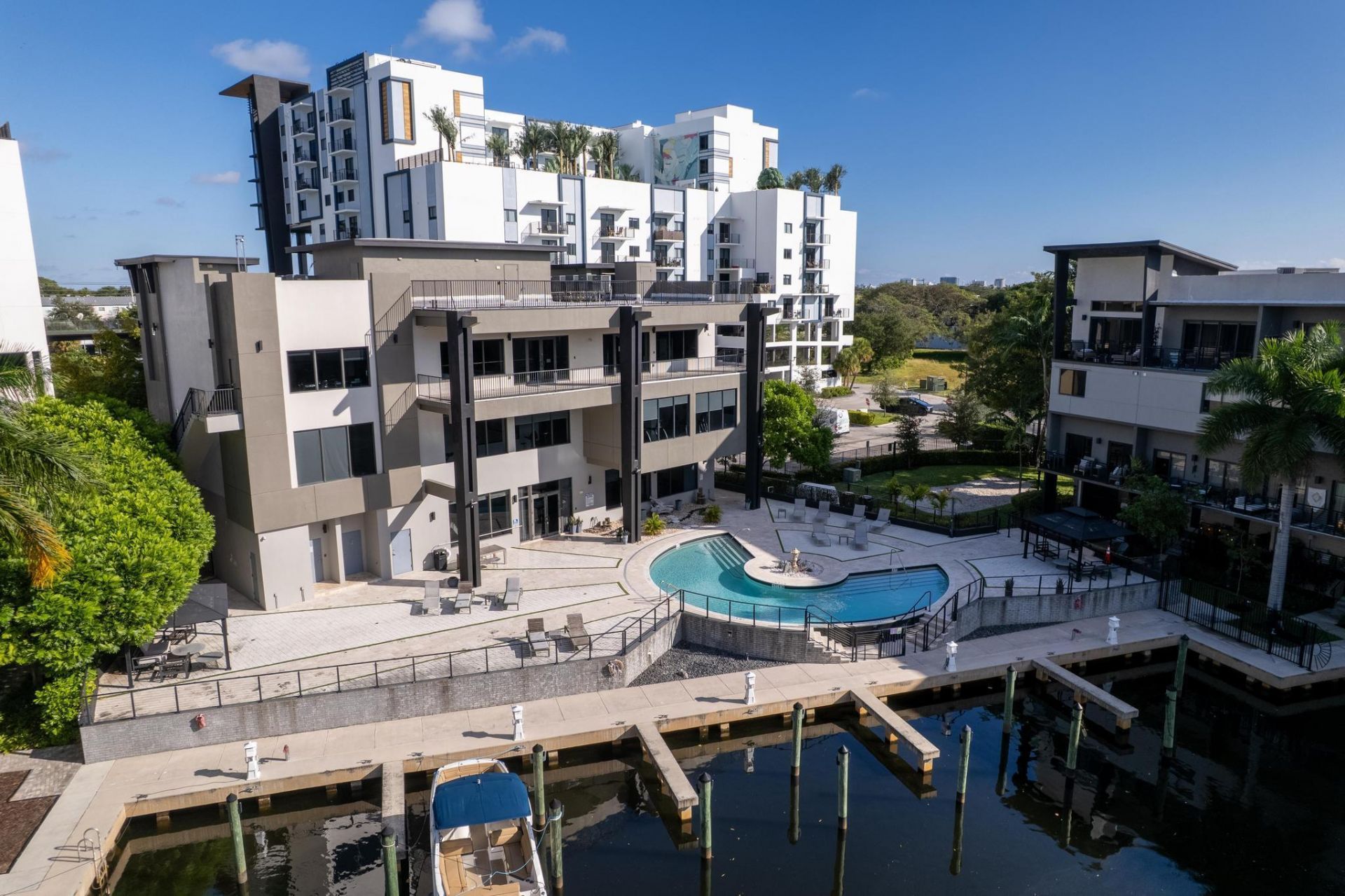 180 SE 4th Terrace, Pompano Beach, FL 33060 Photo