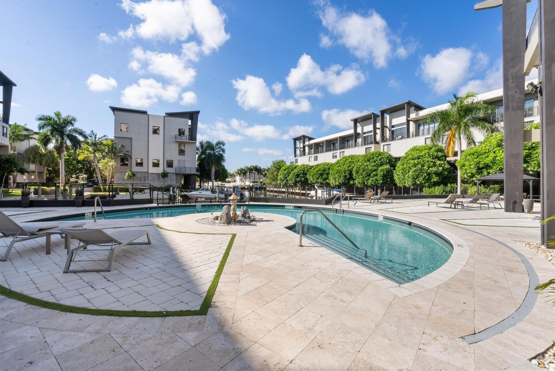 180 SE 4th Terrace, Pompano Beach, FL 33060 Photo