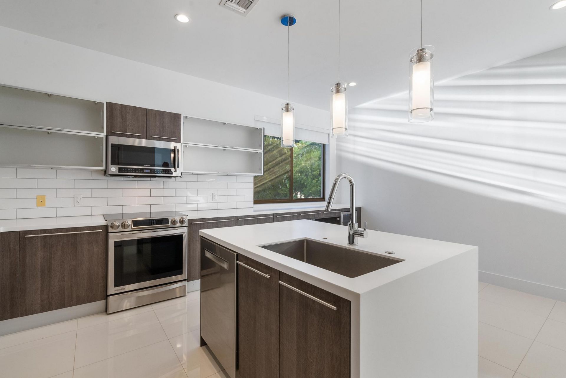 180 SE 4th Terrace, Pompano Beach, FL 33060 Photo