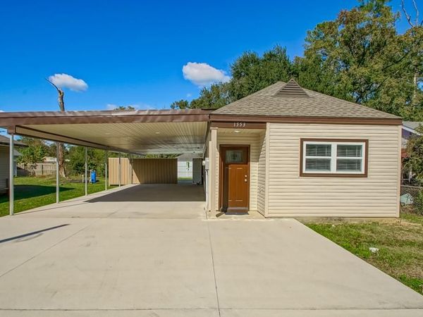 1553 SUSAN Lane, Slidell, LA 70458