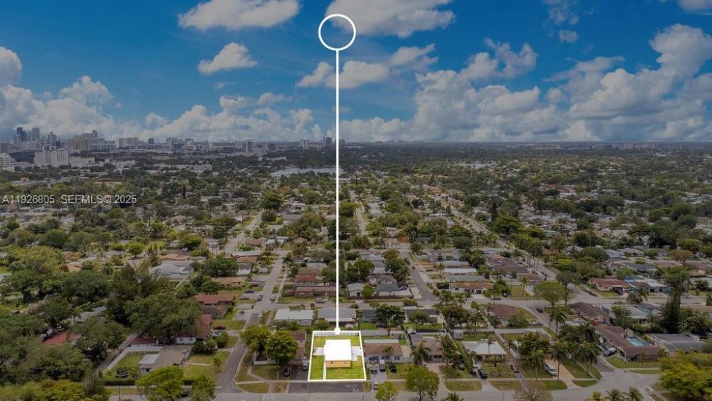 417 SW 3rd St, Hallandale Beach, FL 33009 Photo