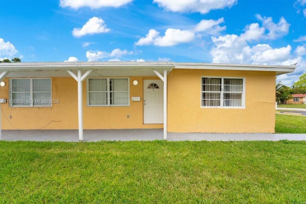 417 SW 3rd St, Hallandale Beach, FL 33009 Photo