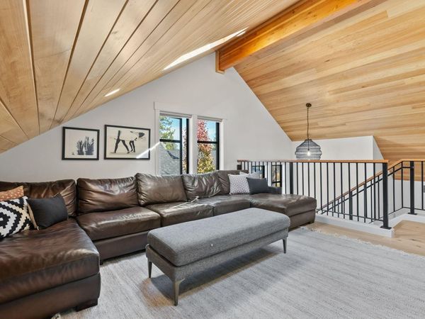 1185 NW Singleton Place, Bend, OR 97703