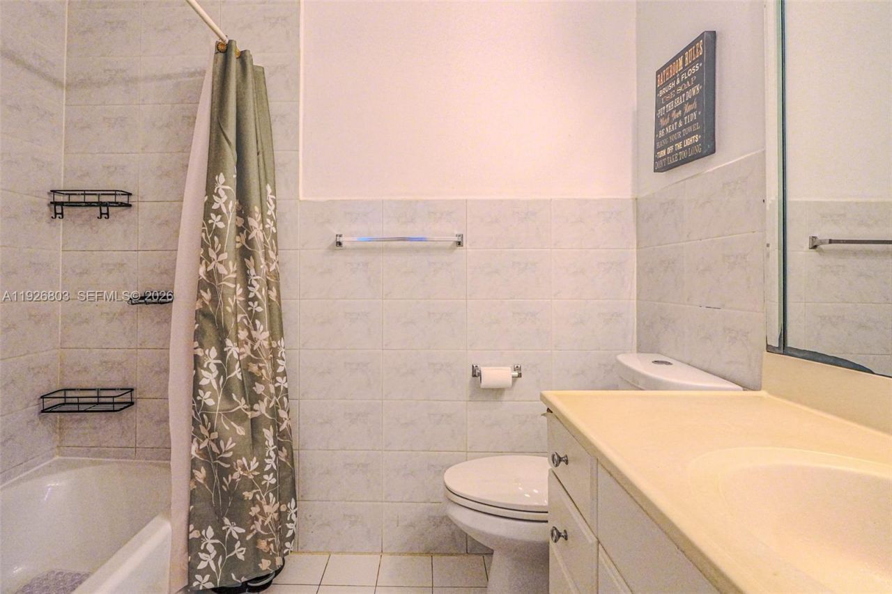 3331 Farragut St, Unit 8A, Hollywood, FL 33021 Photo