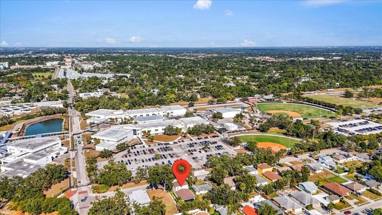 2224 Tami Sola Street, Sarasota, FL 34237 Photo