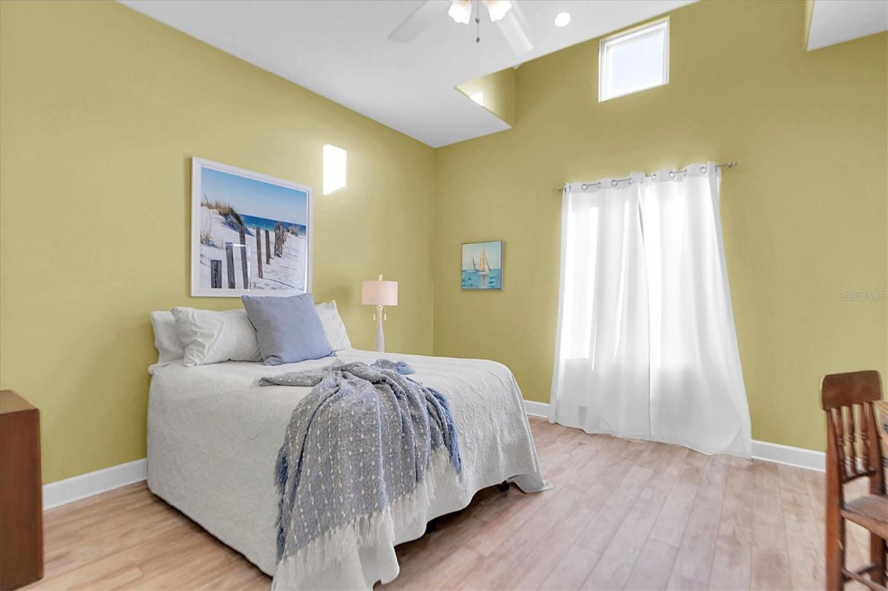 1580 Macchesney Drive, Tarpon Springs, FL 34689 Photo