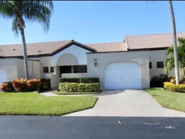 8350 MOORING CIRCLE, BOYNTON BEACH, FL 33472