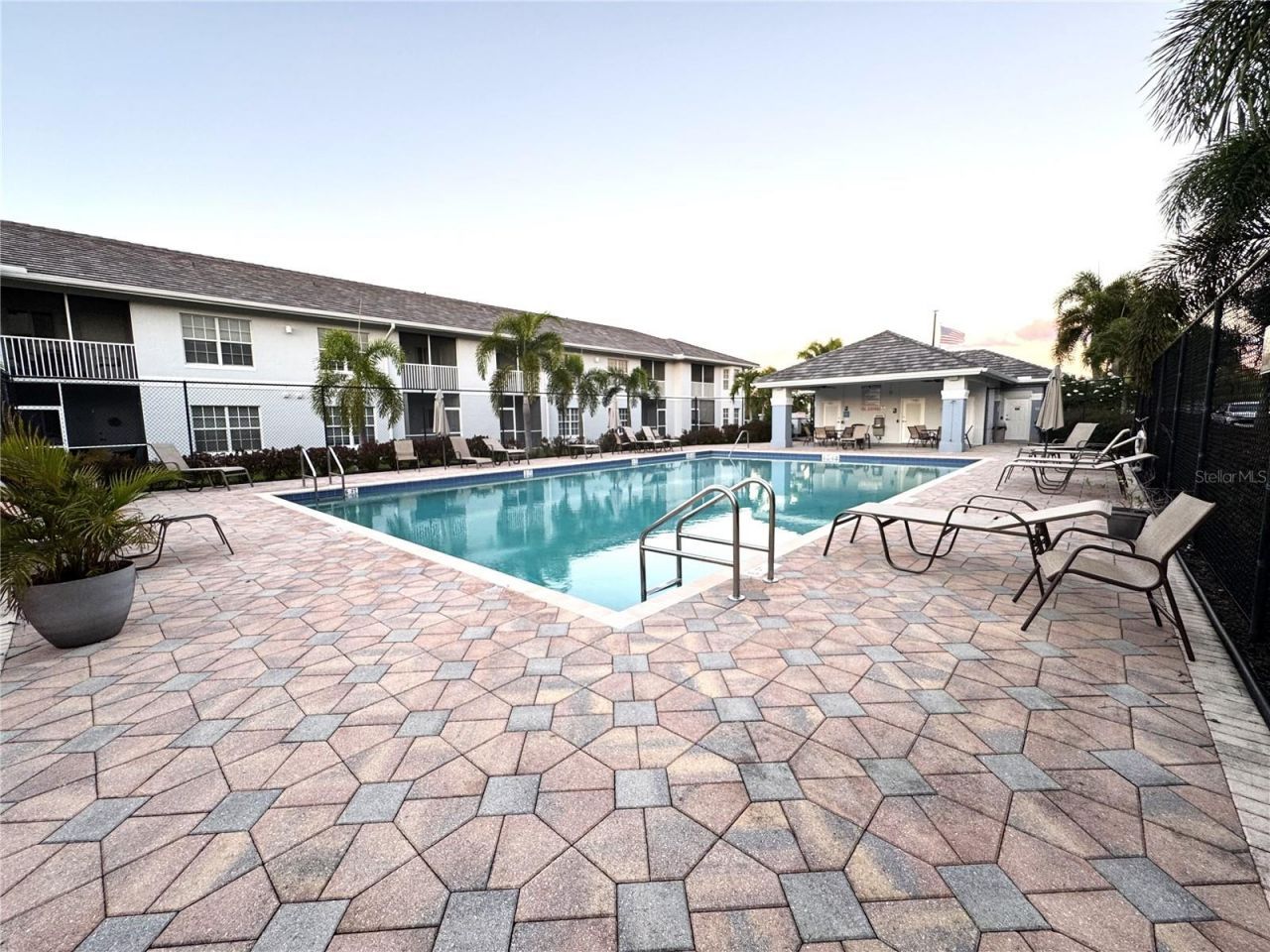 8423 Bernwood Cove Loop, Unit 410, Fort Myers, FL 33966 Photo