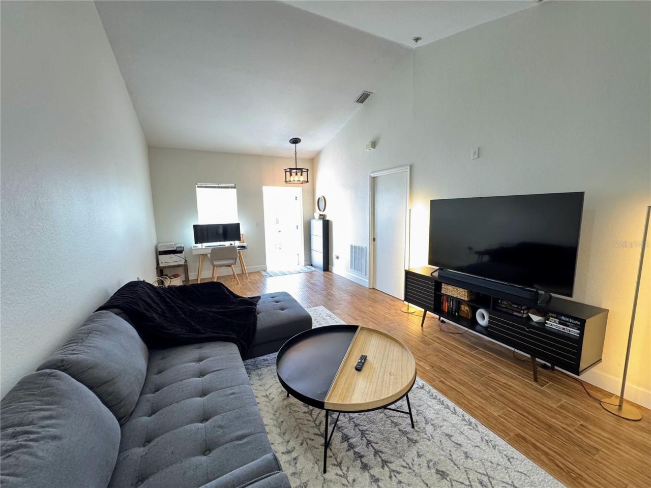 8423 Bernwood Cove Loop, Unit 410, Fort Myers, FL 33966 Photo