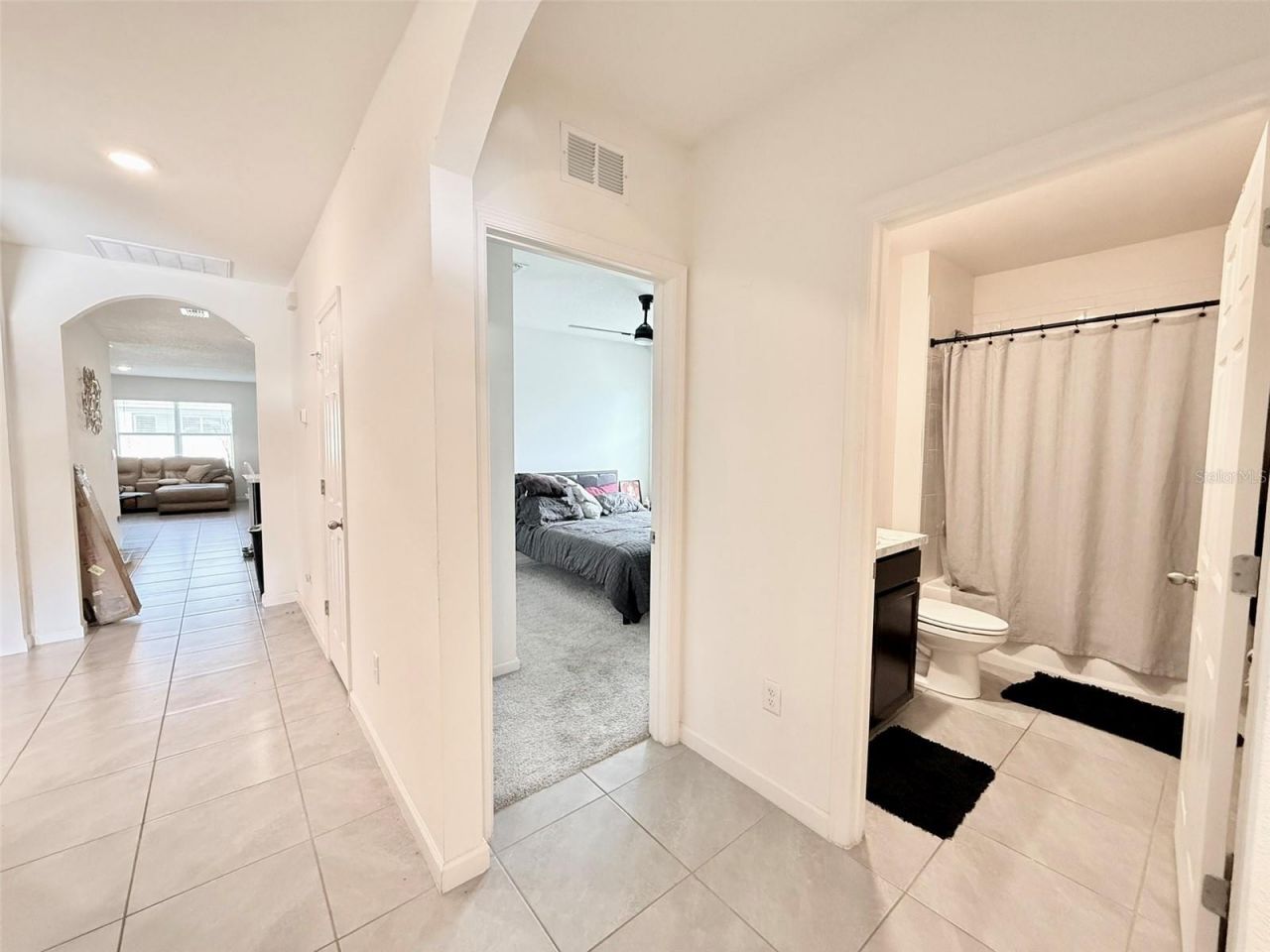 517 SW Lacroix Avenue, Port Saint Lucie, FL 34953 Photo