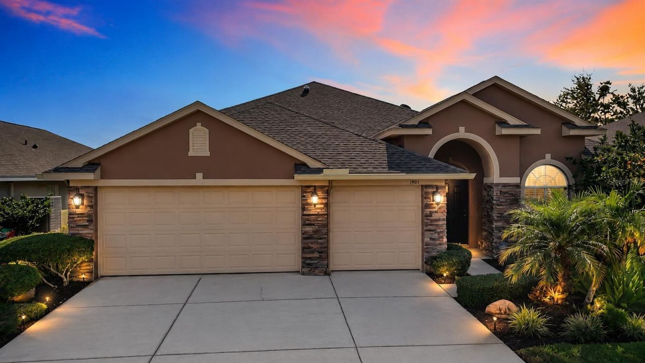 4961 W Breeze Circle, Palm Harbor, FL 34683 Main Photo
