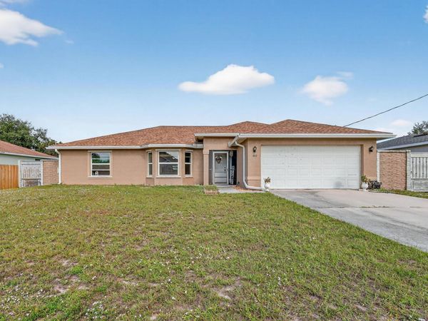 557 SW Halkell Avenue, Port Saint Lucie, FL 34953