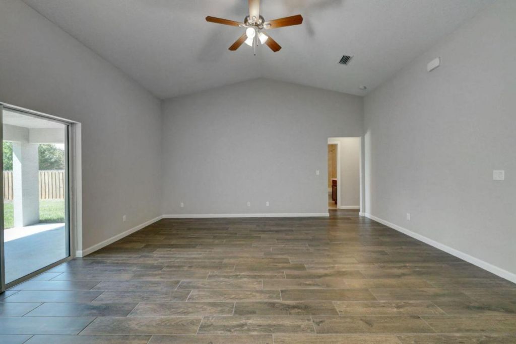 5737 NW Jigsaw Lane, Port Saint Lucie, FL 34986 Photo