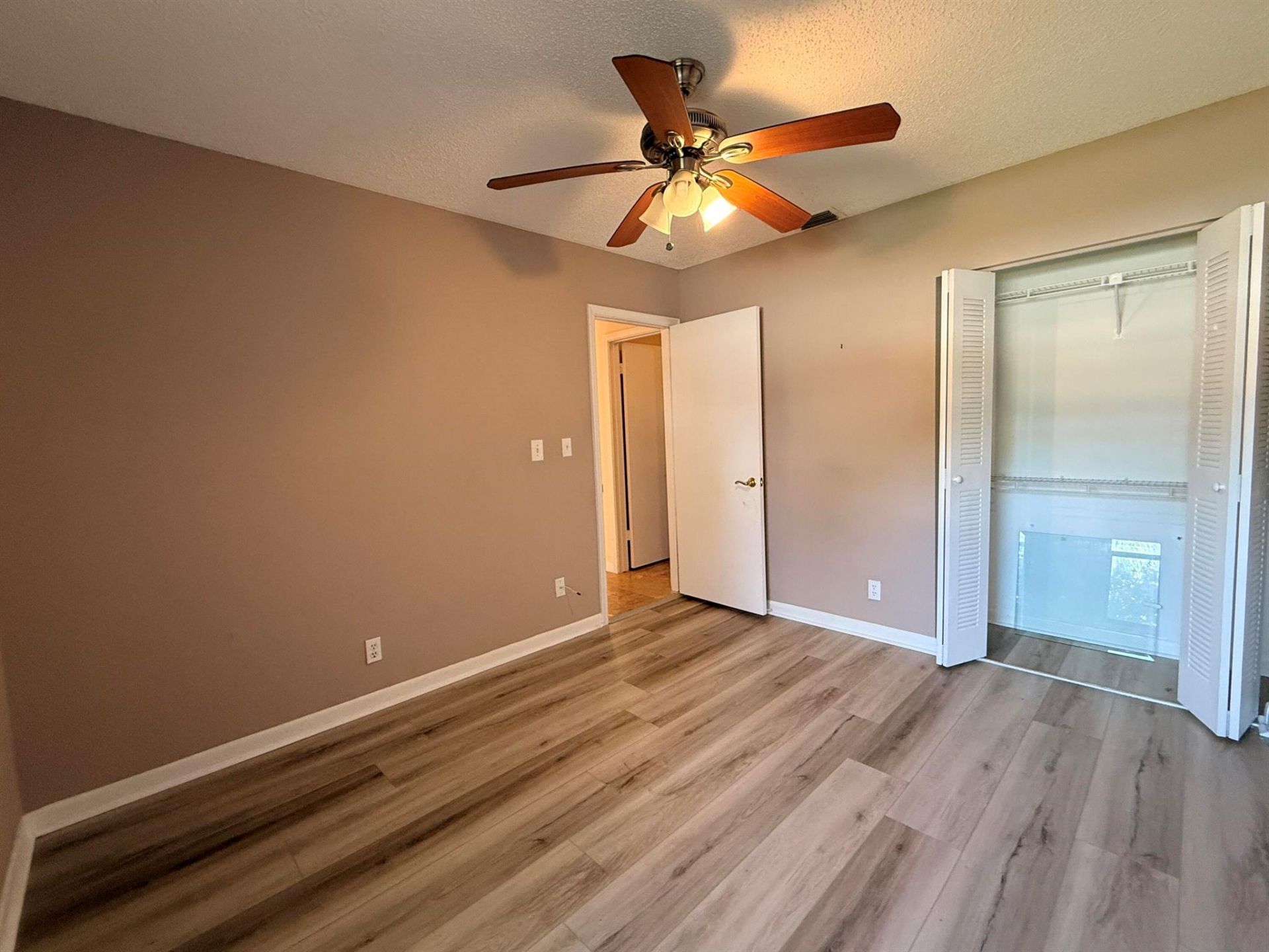 450 NE 42nd Street, Boca Raton, FL 33431 Photo