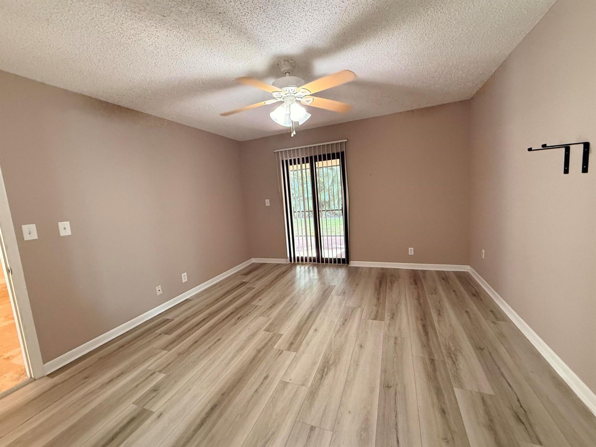 450 NE 42nd Street, Boca Raton, FL 33431 Photo