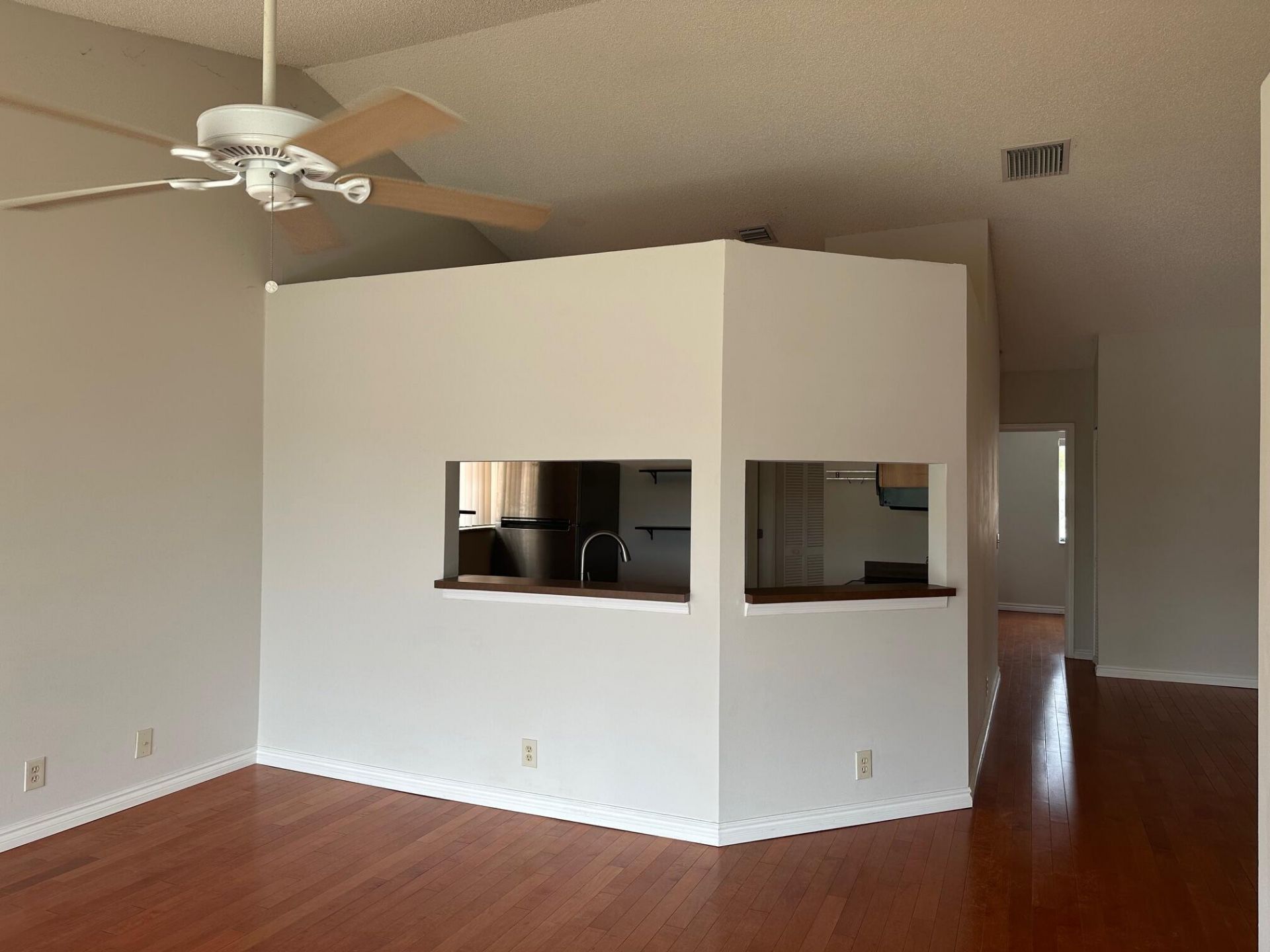 21 Via De Casas Sur, Unit 202, Boynton Beach, FL 33426 Photo