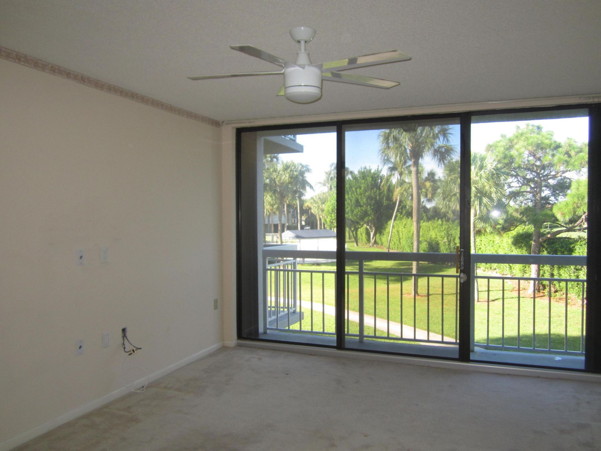 2791 Village Boulevard, Unit 206, West Palm Beach, FL 33409 Photo