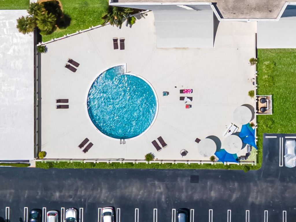 2000 Presidential Way, Unit 1006, West Palm Beach, FL 33401 Photo