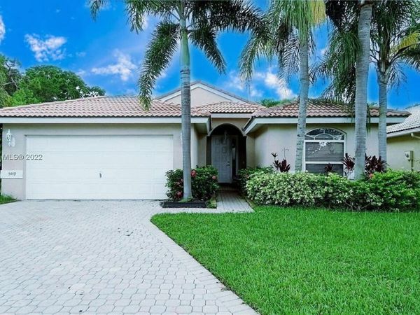 5449 Grande Palm Circle, Delray Beach, FL 33484