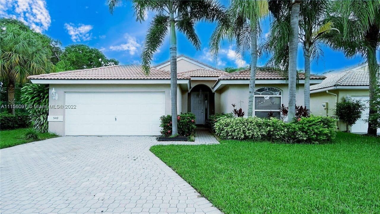 5449 Grande Palm Circle, Delray Beach, FL 33484 Photo