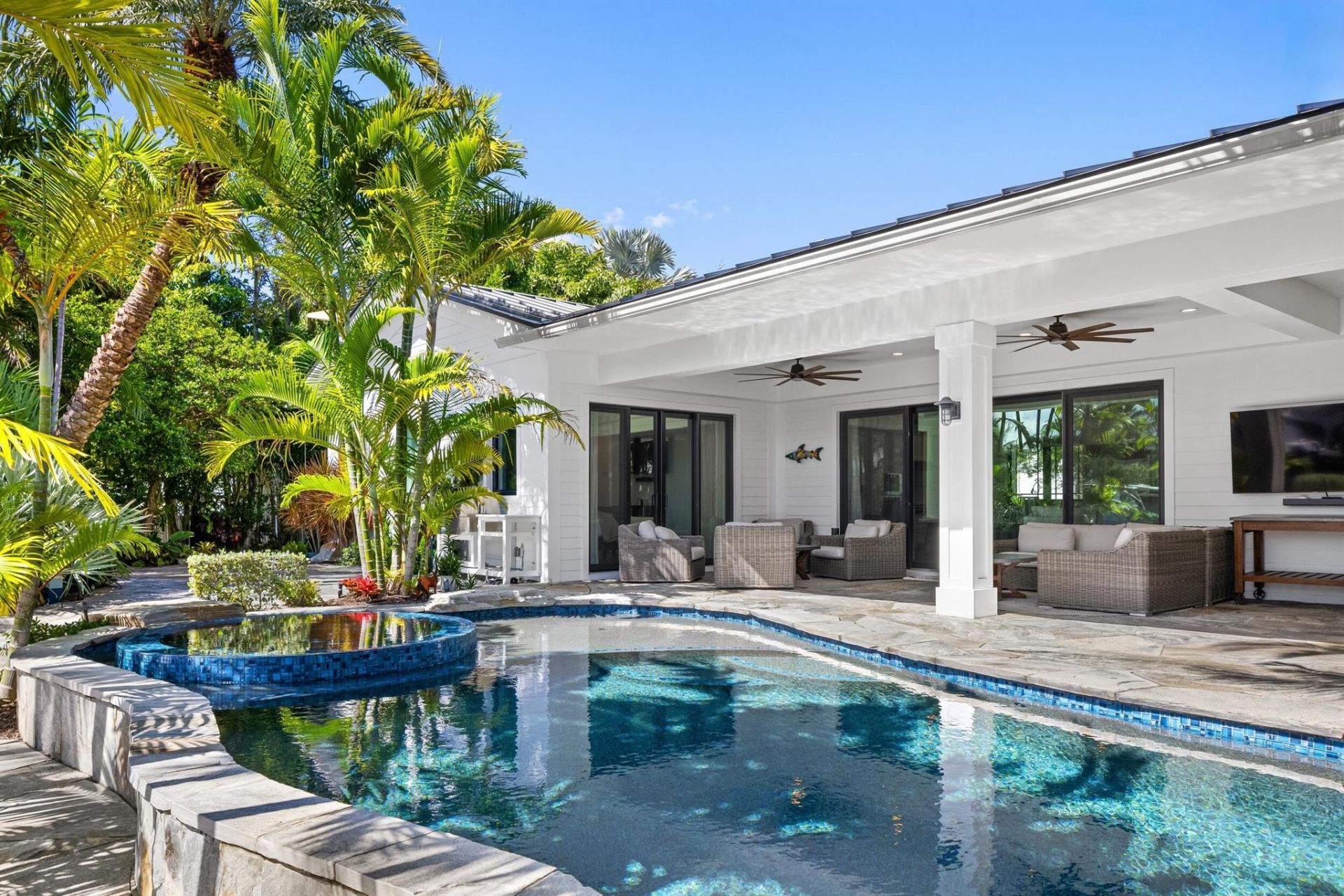 940 Greenbriar Drive, Boynton Beach, FL 33435 Photo