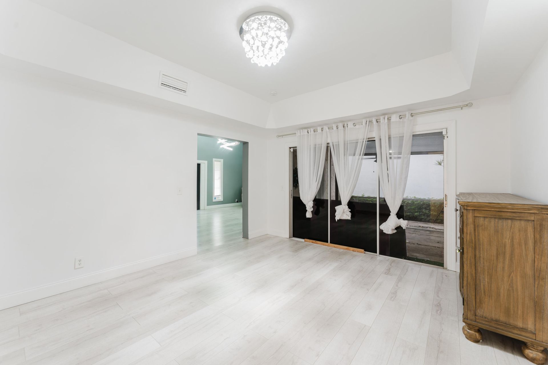 700 E Palmetto Park Road, Boca Raton, FL 33432 Photo