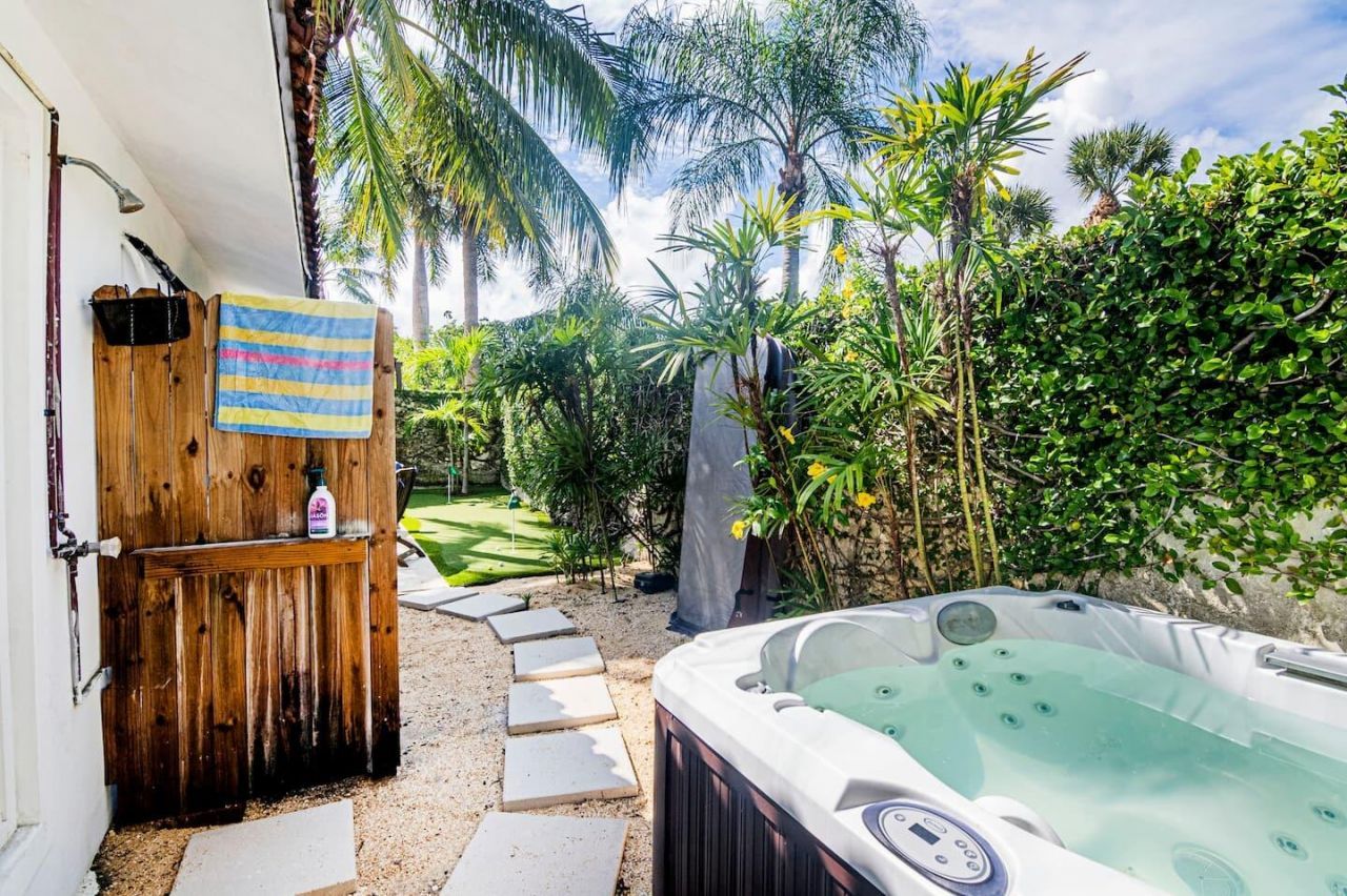 103 W Sandpiper Circle W, Jupiter, FL 33477 Photo