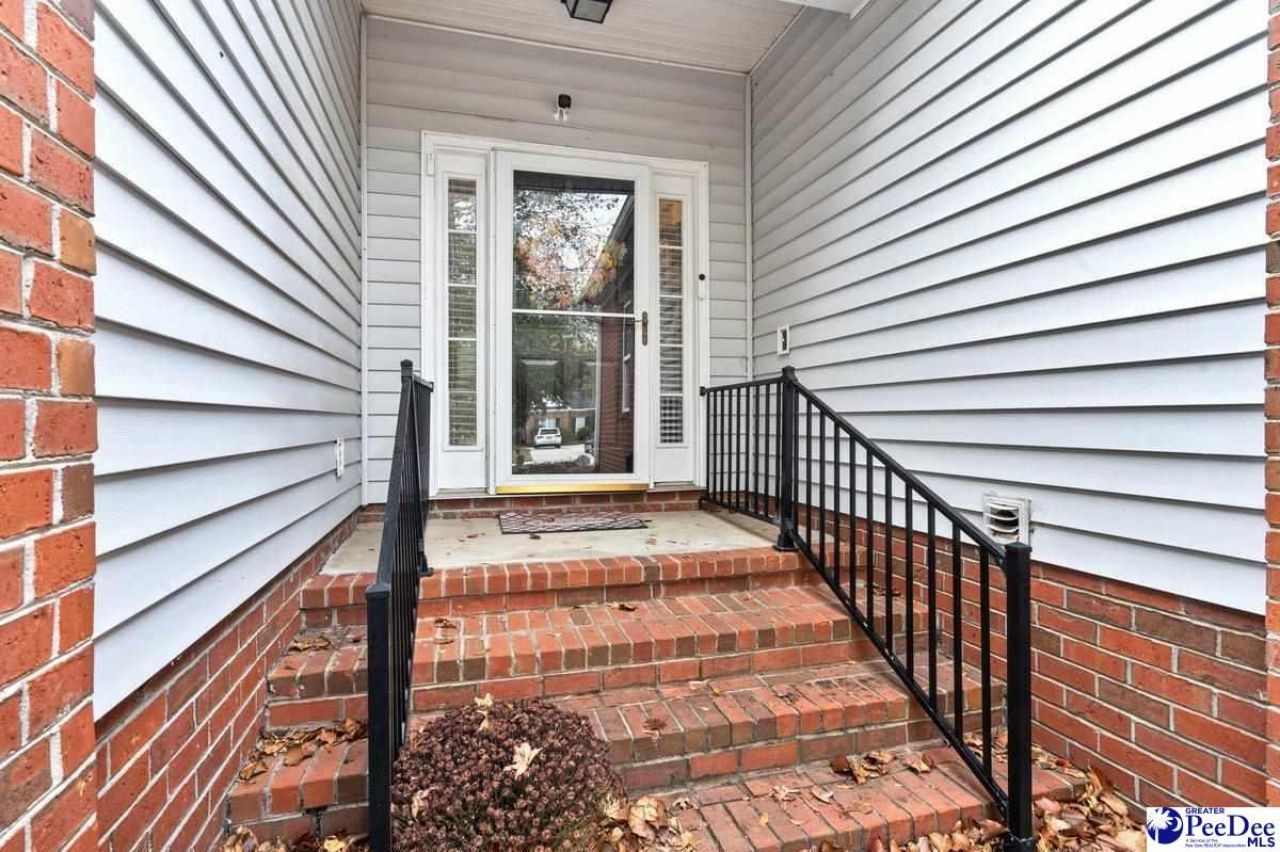 2141 Elderberry Drive Photo 10