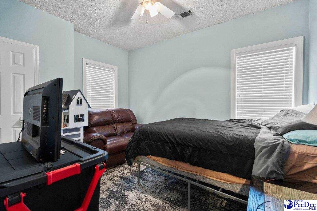 2141 Elderberry Drive Photo 15