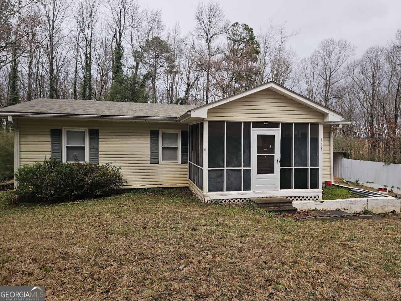 3827 Chadwick Drive, Flowery Branch, GA 30542 Main Photo